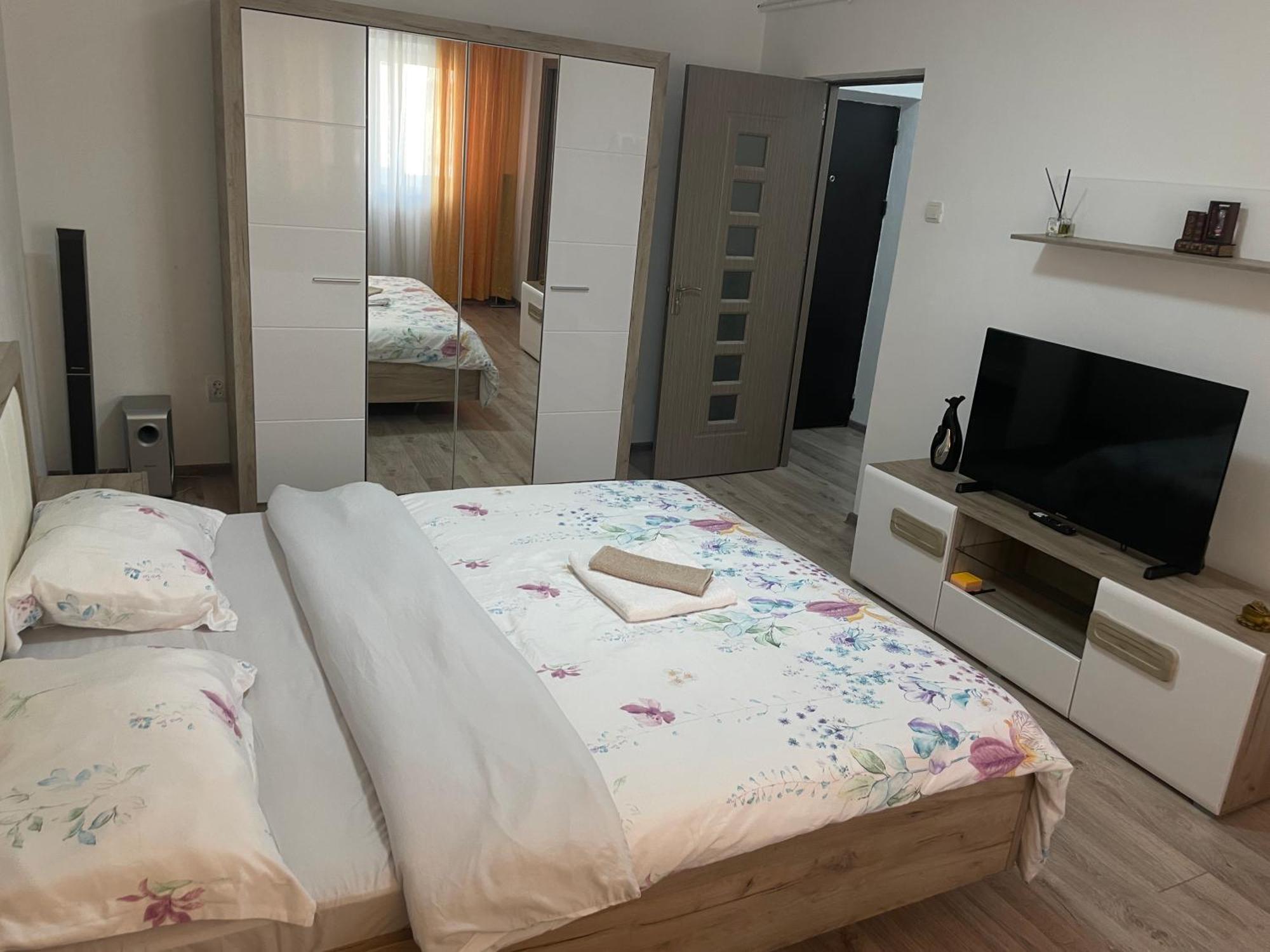 Maria Central Studio Râmnicu Vâlcea Eksteriør billede